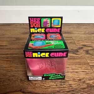 Needoh Nice Cube Squish Toy - Pink